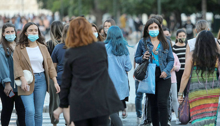 Σταδιακή χαλάρωση των μέτρων και επιστροφή σε μια “κανονική” ζωή