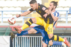 Ο Μίκο σε μία προσπάθειά του από το ματς με το Αιγάλεω