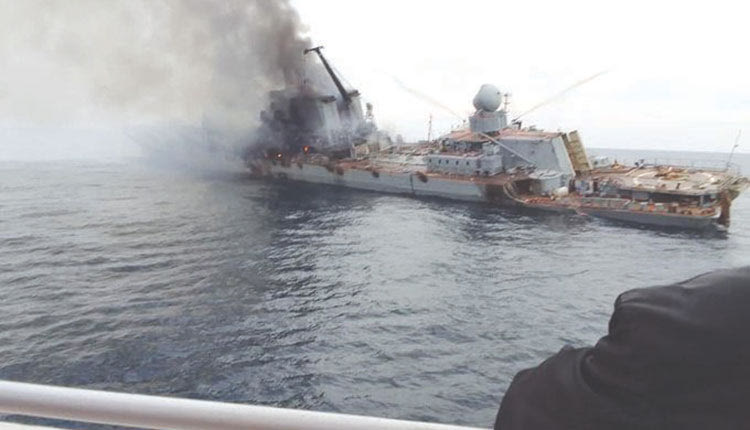 Το… Moskva φλέγεται