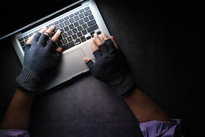 ΧΑΚΕΡ ΗΛΕΚΤΡΟΝΙΚΟ ΕΓΚΛΗΜΑ