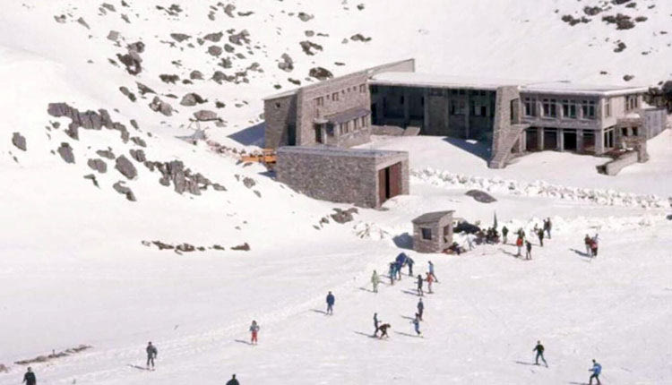 Το Αστεροσχολείο και έργα για το χιονοδρομικό κέντρο