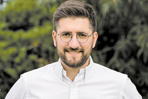 Ο δήμαρχος Μαλεβιζίου Μεν. Μποκέας