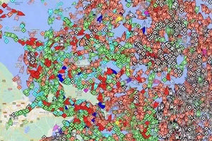 Το λιμάνι της Σαγκάης έχει… φρακάρει, όπως δείχνει εικόνα από δορυφόρο