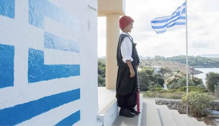 Μητέρα παιδιών στη Γαύδο θέλει να εγκαταλείψει το νησί αφού δεν υπάρχει Γυμνάσιο για να φοιτήσουν τα μεγαλύτερα παιδιά της
