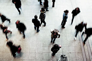 Ανέκδοτο χαρακτηρίζουν τα συνδικάτα την αύξηση του κατώτατου μισθού