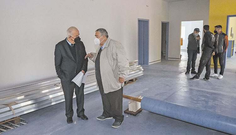 Από την επίσκεψη του δημάρχου στο υπό κατασκευή νηπιαγωγείο 