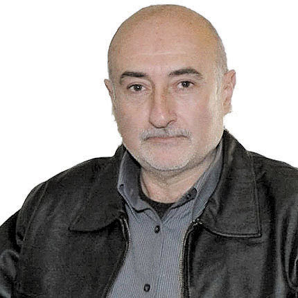 Ο Μανώλης Κουμαντάκης