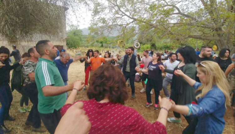 Γιορτή της Πρωτομαγιάς στον κάμπο της Δαμάστας