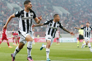 Ο Τσόλακ έδωσε την πρόκριση στον ΠΑΟΚ