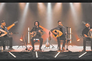 «Ματιές στην Κρητική Μουσική» με τους Νίκο και Αντώνη Ξυλούρη