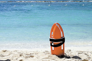 Οι ανάγκες ναυαγοσωστικής κάλυψης “πνίγουν” τους Δήμους