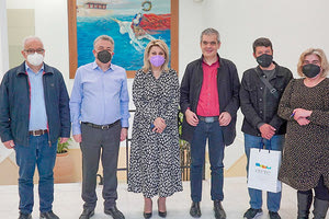 Στην Περιφέρεια Κρήτης η πρόεδρος ΔΣ του Κέντρου Εκπαίδευσης και Αποκατάστασης Τυφλών, Σοφία Χαμονικολάου