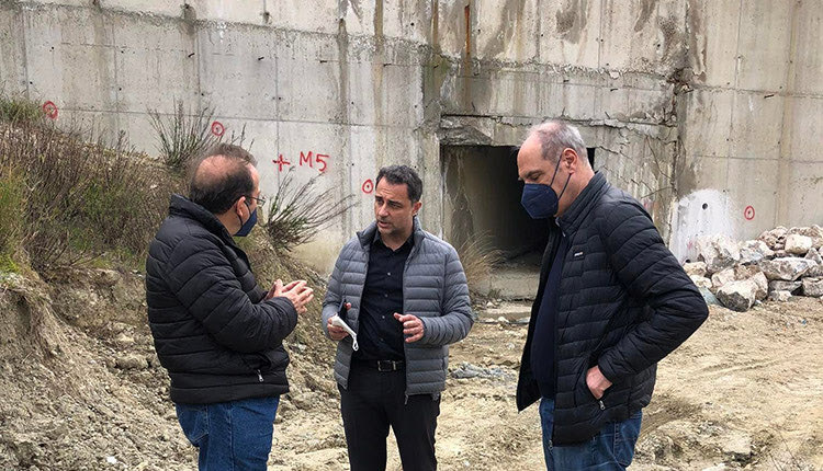 ΔΡΟΜΟΣ ΜΕΣΣΑΡΑΣ: Σενετάκης και Αγαπάκης στο σημείο που έχει πρόβλημα