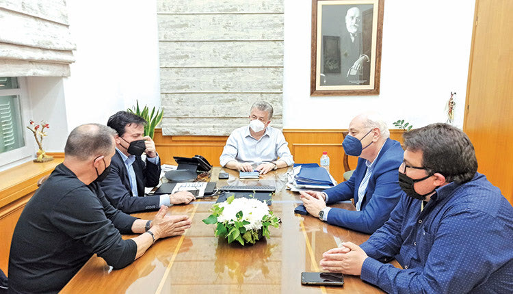 Με τους εμπόρους του Αρκαλοχωρίου ο Στ. Αρναουτάκης