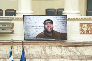 To τελευταίο διάστημα επικρατούσε ως φήμη ότι ο στρατιώτης Μιχαήλ του τάγματος Αζόφ, που είχε εμφανιστεί στις 7 Απριλίου στην ελληνική Βουλή μαζί με τον Ουκρανό πρόεδρο Βολοντίμιρ Ζελένσκι, σκοτώθηκε στο πεδίο της μάχης του Azovstal.