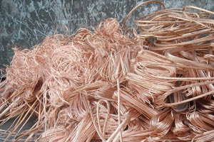 ΑΠΛΑ ΜΑΘΗΜΑΤΑ… ΟΙΚΟΝΟΜΙΑΣ Ο κλεμμένος χαλκός, οι τραπεζικοί λογαριασμοί, οι επιταγές εταιρειών σκραπ και η… κληρονομιά