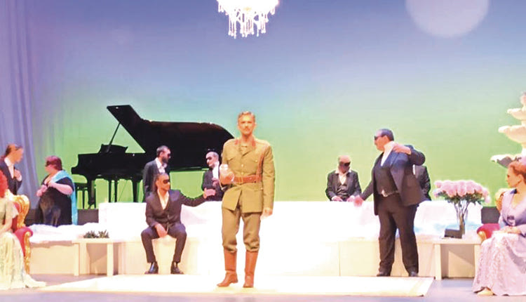 παρασταση βαφτιστικός