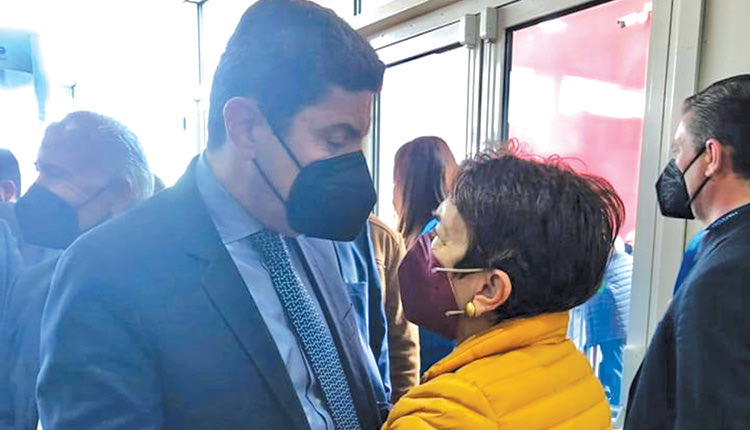 Έχει να το λέει ο Λευτέρης Αυγενάκης με την υποδοχή που είχε στο συνέδριο της ΝΔ.