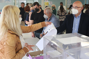 Ικανοποίηση από την εσωκομματική διαδικασία στο ΠΑΣΟΚ