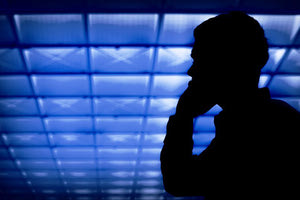 απατεώνας ηλεκτρονική απάτη ηλεκτρονικό έγκλημα