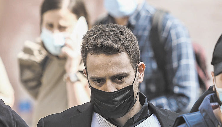 Ο 34χρονος πιλότος, Μπάμπης Αναγνωστόπουλος για τη δολοφονία της Καρολάιν