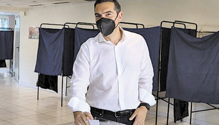 Στο Περιστέρι ψήφισε ο Αλέξης Τσίπρας
