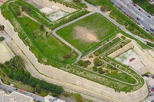 Ελεγκτικό Συνέδριο: “Πράσινο φως” για το ευθύγραμμο τμήμα των τειχών