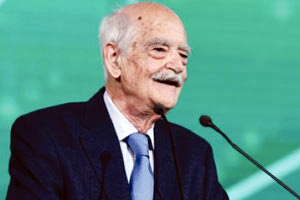 Δηκτικές παρομοιώσεις έκανε ο Απόστολος Κακλαμάνης, αναφερόμενος ουσιαστικά στα στελέχη του ΠΑΣΟΚ, που μετά το 2012 αποχώρησαν για άλλους πολιτικούς χώρους και κυρίως προς τον ΣΥΡΙΖΑ