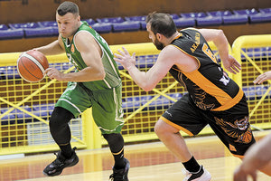 Φάση από το παιχνίδι του Δειλινού με την Ακαδημία Ρεθύμνου