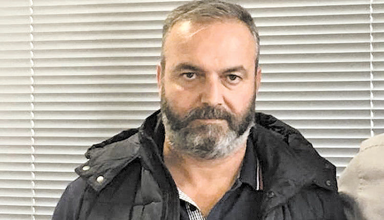 Ο Μανόλης  Ορφανουδάκης