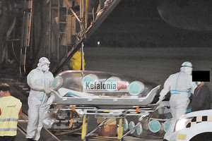 ΔΥΟ ΤΟΥΡΙΣΤΕΣ Επί ποδός ο ΕΟΔΥ για ύποπτο κρούσμα στην Ελλάδα