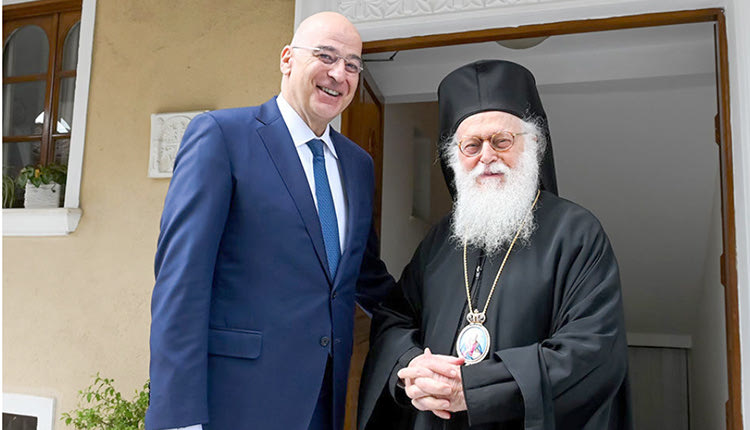 Ο υπουργός Νίκος Δ΄νεδιας είχε συνάντηση με τον μακαριώτατο Αρχιεπίσκοπο Αλβανίας Αναστάσιο.
