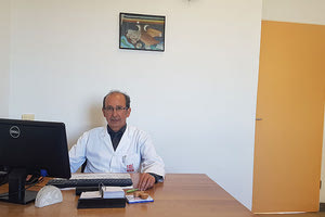 Ο διευθυντής ΕΣΥ της Παθολογικής Κλινικής του ΠΑΓΝΗ κ. Γιώργος Βρέντζος