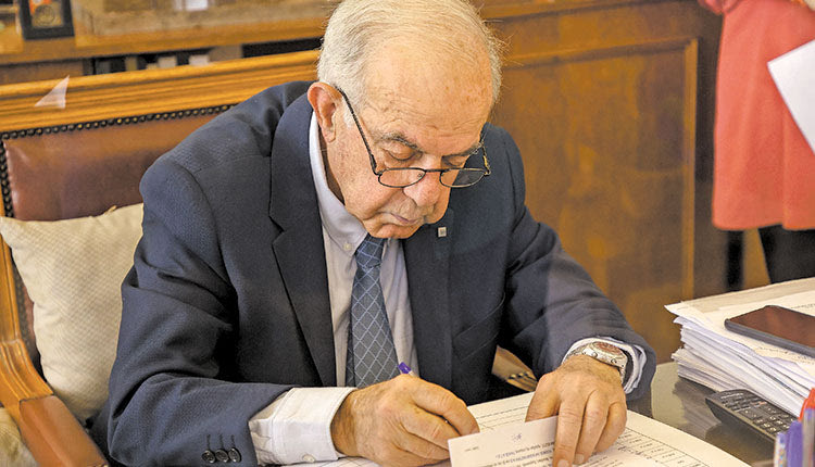 Νέες συμβάσεις για τις ασφαλτοστρώσεις