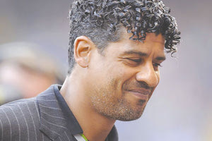 ο μεγάλος άσος των γηπέδων Φρανκ Ράικαρντ.