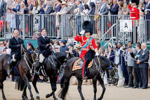 Χαμός στη Βρετανία με το άλογο του πρίγκιπα Γουίλιαμ με άλλους να υποστηρίζουν ότι ήταν ντοπέ και άλλους να εκτιμούν ότι ήταν λαβωμένο.