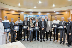 ΠΕΝΗΝΤΑ ΧΡΟΝΙΑ ΜΙΝΩΙΚΕΣ ΓΡΑΜΜΕΣ Τίμησαν αξιωματικούς και στελέχη που ολοκλήρωσαν τη θητεία τους