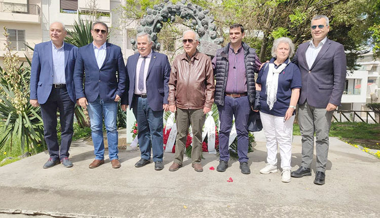 H κινητοποίηση της Εργατικής Πρωτομαγιάς  στον  προαύλειο  χώρο του    Εργατικού  Κέντρου  Ηρακλείου