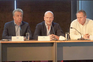 Σταύρος Αρναουτάκης, Γιάννης Ρέτσος και Ευτύχης Βασιλάκης