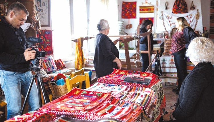 Για την «Ιερή Τέχνη» τους, μιλάνε οι «Υφάντρες της Κρήτης» στο κανάλι πολιτισμού του Δήμου Ηρακλείου στο YouTube