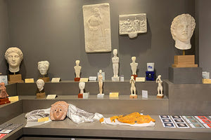 επισκέπτες των αρχαιολογικών χώρων