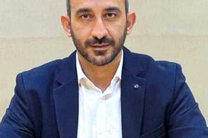 Μιχάλης Ριζικιανάκης