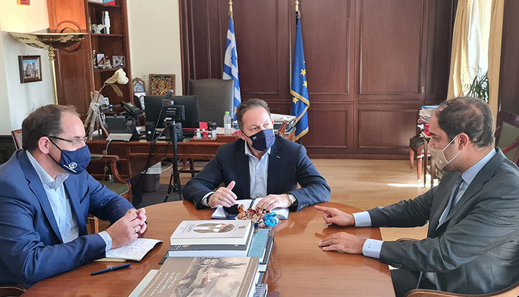 Στέλιος Πέτσας, Γιάννης Κεφαλογιάννης με το δήμαρχο Ανωγείων κ. Σωκράτη Κεφαλογιάννη