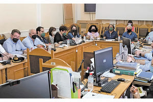 Σύσκεψη με θέμα «προστασία εκβολών Αποσελέμη» οργάνωσε η Αντιπεριφέρεια Περιβάλλοντος