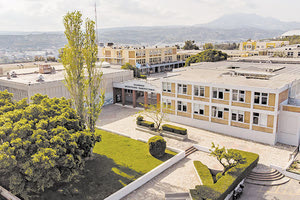 τα τμήματα Μηχανικών του Ελληνικού Μεσογειακού Πανεπιστημίου