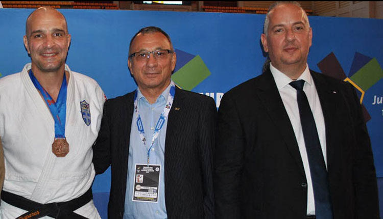 Χάλκινο μετάλλιο κατέκτησε ο Γιάννης Τσαπάρας