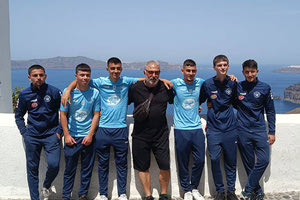 Αθλητές της ΕΠΣΗ στη μαγευτική Σαντορίνη