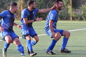 Οι παίκτες του Δία πανηγυρίζουν την άνοδο στην Α2