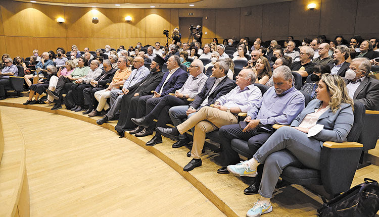 Στην εκδήλωση παρευρέθηκε πλήθος κόσμου