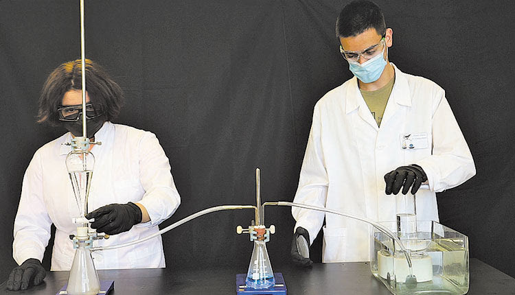 Το ΓΕΛ Ν. Αλικαρνασσού με το βίντεο «Αιθίνιο:  Παρασκευή, Χημικές και Βιολογικές Ιδιότητες»  κατέκτησαν την πρώτη θέση στον Πανελλήνιο  Διαγωνισμό Βίντεοσκοπημένων Πειραμάτων